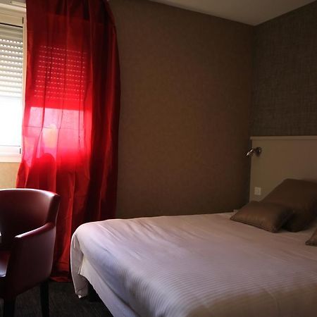 Hotel D'Arcins Latresne Екстериор снимка